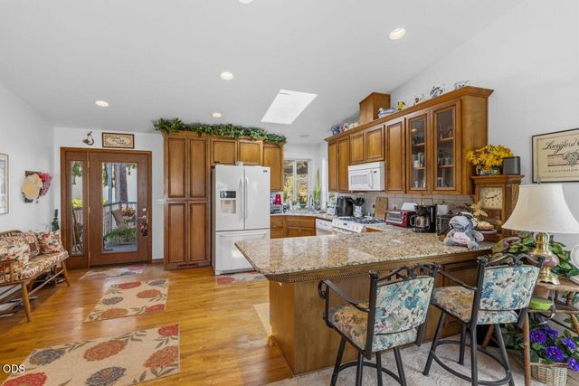 3375 Dodge Road, White City, OR 97503