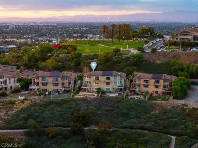 2212 Sea Ridge, Signal Hill, CA 90755
