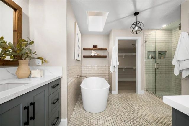 2212 Sea Ridge, Signal Hill, CA 90755