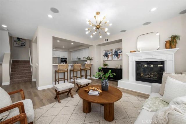 2212 Sea Ridge, Signal Hill, CA 90755