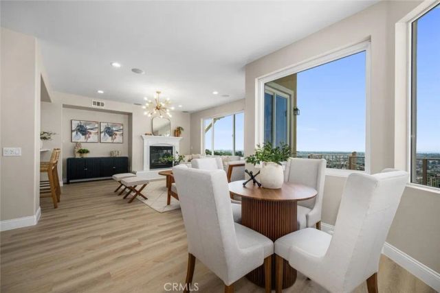 2212 Sea Ridge, Signal Hill, CA 90755