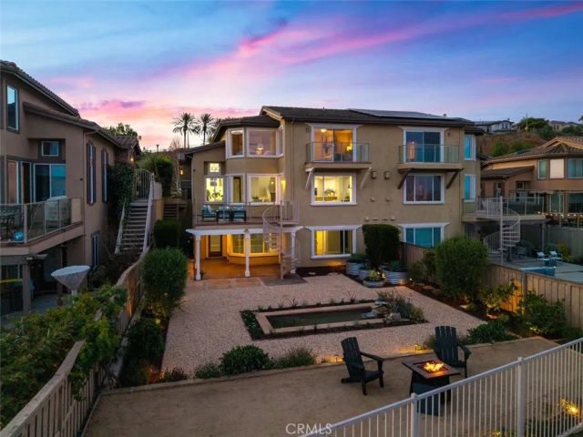 2212 Sea Ridge, Signal Hill, CA 90755