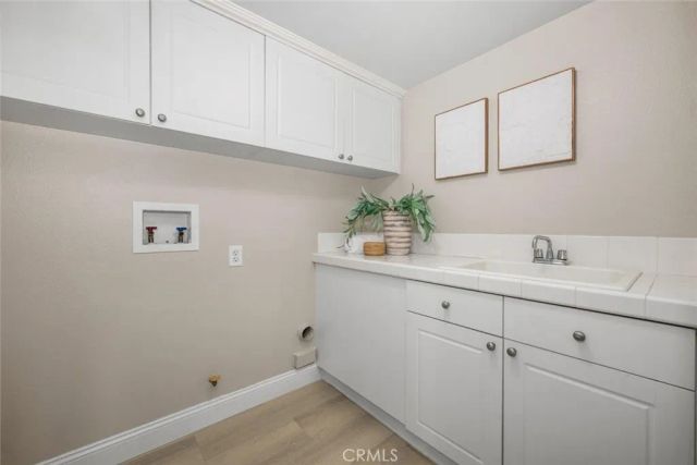 2212 Sea Ridge, Signal Hill, CA 90755