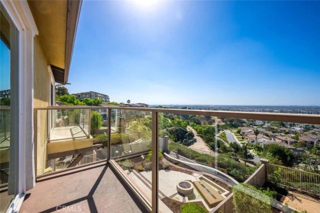 2212 Sea Ridge, Signal Hill, CA 90755