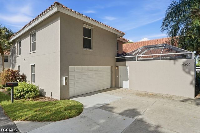 4263 Covey CIR 16B, Naples, FL 34109