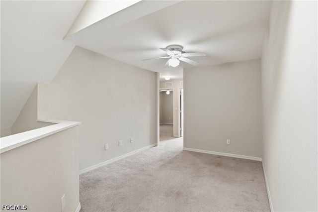 4263 Covey CIR 16B, Naples, FL 34109