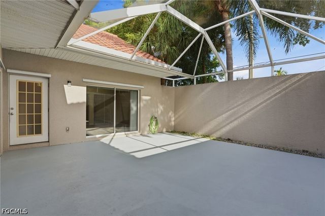 4263 Covey CIR 16B, Naples, FL 34109
