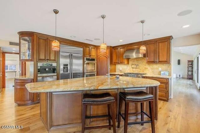 1030 Brookview Avenue, Westlake Village, CA 91361