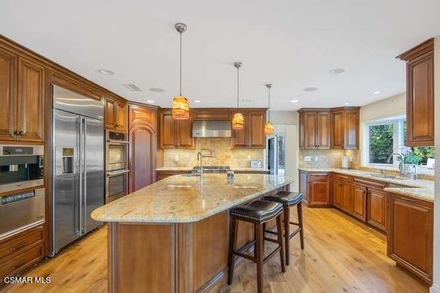 1030 Brookview Avenue, Westlake Village, CA 91361