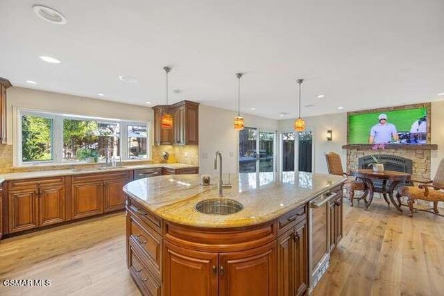 1030 Brookview Avenue, Westlake Village, CA 91361