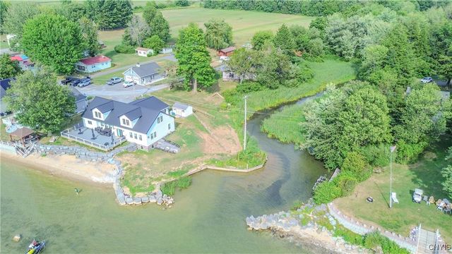 17619 Hy Knoll Drive, Hounsfield, NY 13685
