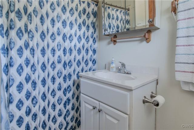 17619 Hy Knoll Drive, Hounsfield, NY 13685