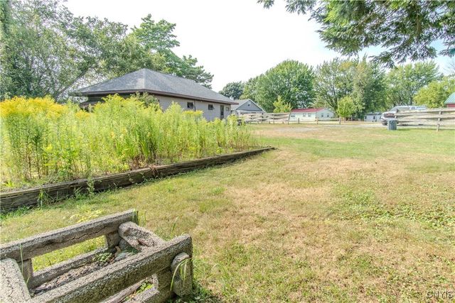 17619 Hy Knoll Drive, Hounsfield, NY 13685