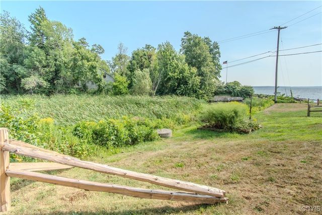 17619 Hy Knoll Drive, Hounsfield, NY 13685