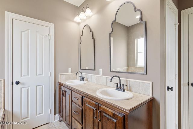 1424 Leed Champagne Road, St. Martinville, LA 70582