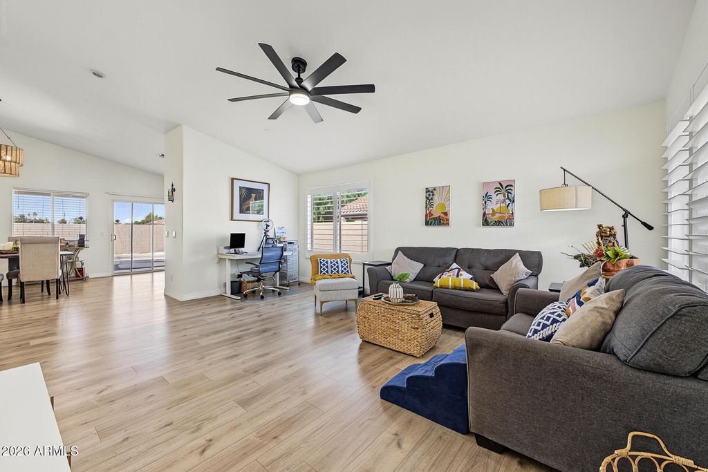 7808 W NORTHVIEW Avenue, Glendale, AZ 85303 — photo 5