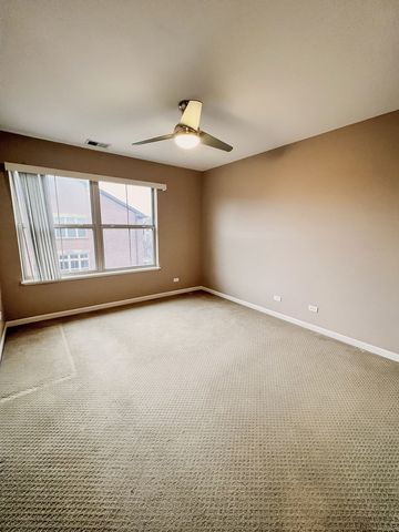 742 Summit Lane, Vernon Hills, IL 60061