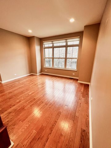 742 Summit Lane, Vernon Hills, IL 60061