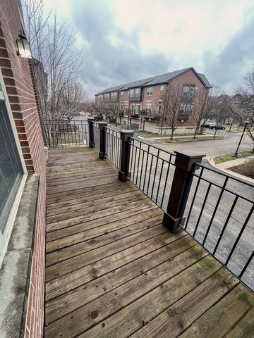 742 Summit Lane, Vernon Hills, IL 60061