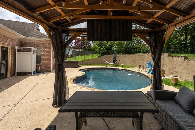 9650 WHITE SPRUCE DR, Lakeland, TN 38002