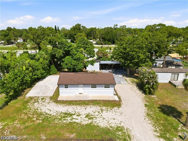 8338 McDaniel DR, North Fort Myers, FL 33917