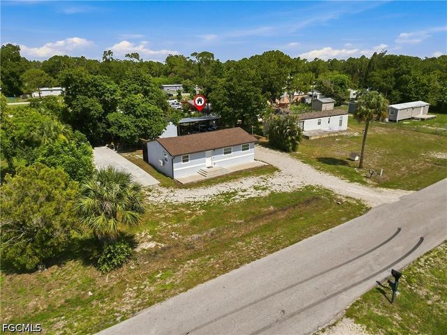 8338 McDaniel DR, North Fort Myers, FL 33917