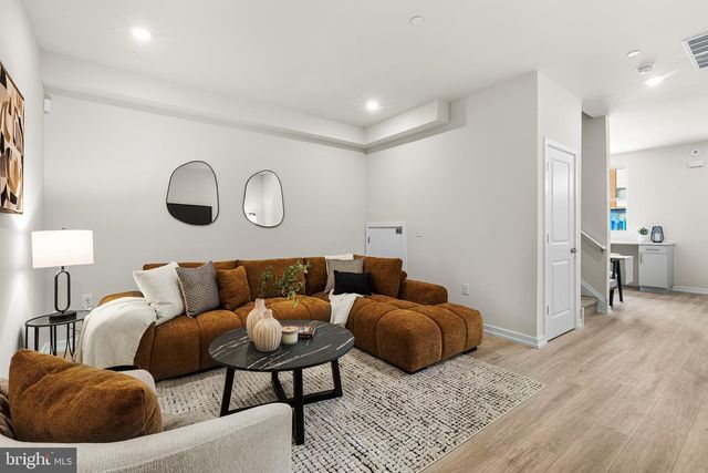 1641 N BAILEY ST, Philadelphia, PA 19121