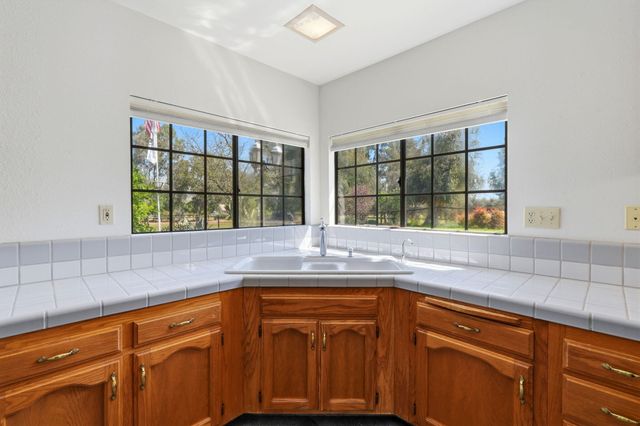 31153 Palm Drive, Exeter, CA 93221