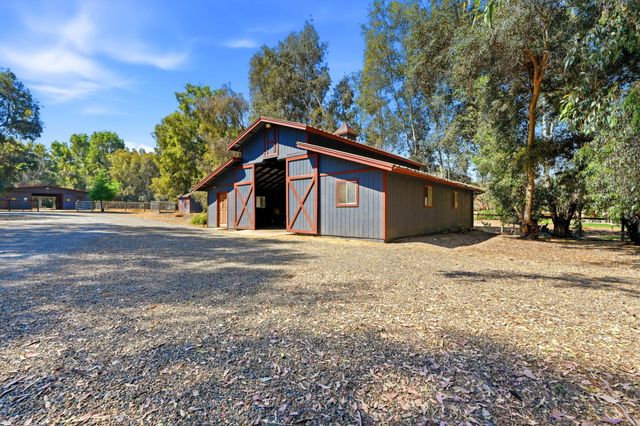 31153 Palm Drive, Exeter, CA 93221