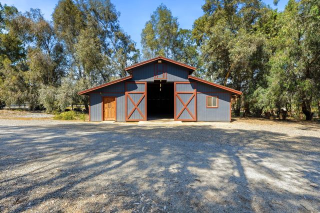 31153 Palm Drive, Exeter, CA 93221