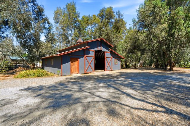 31153 Palm Drive, Exeter, CA 93221