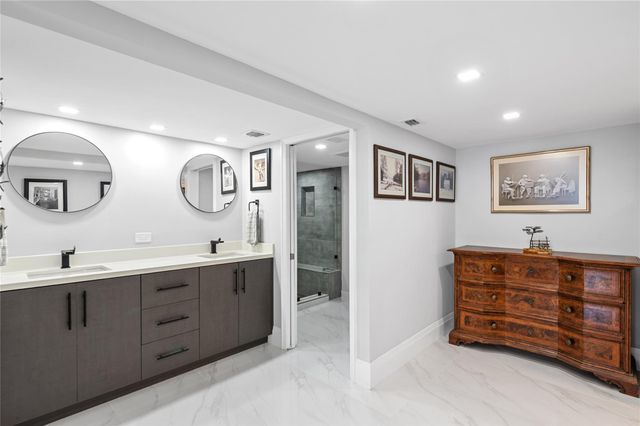 3900 Galt Ocean Drive 317, Fort Lauderdale, FL 33308