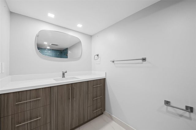 3900 Galt Ocean Drive 317, Fort Lauderdale, FL 33308