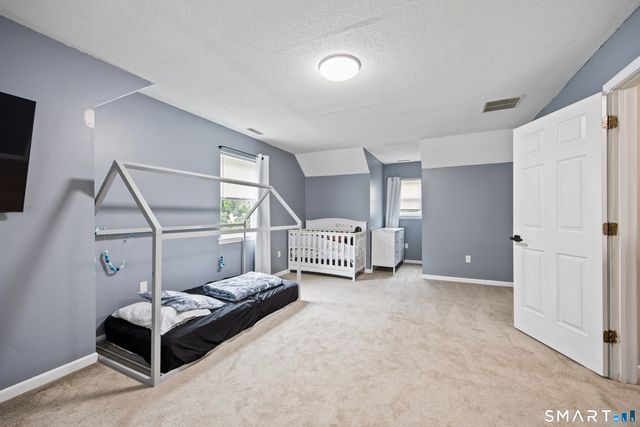 14 Jason Court, Naugatuck, CT 06770