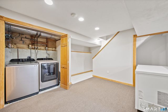 14 Jason Court, Naugatuck, CT 06770