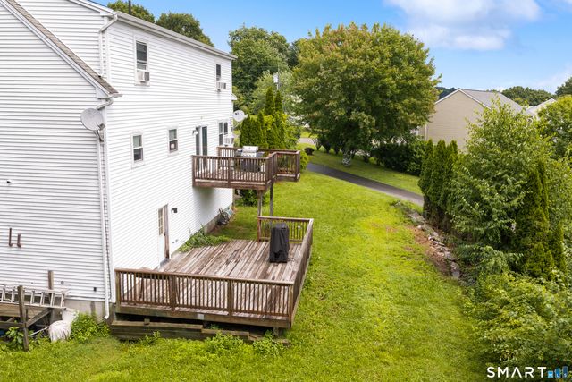 14 Jason Court, Naugatuck, CT 06770