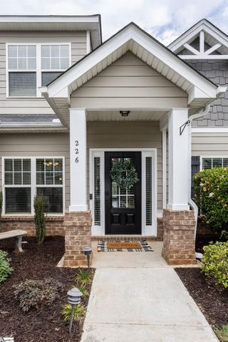 226 Lovelace Court, Simpsonville, SC 29681