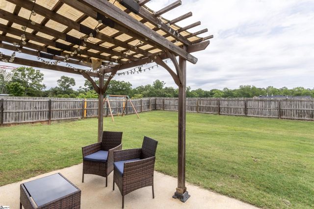 226 Lovelace Court, Simpsonville, SC 29681