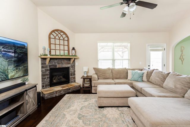 226 Lovelace Court, Simpsonville, SC 29681