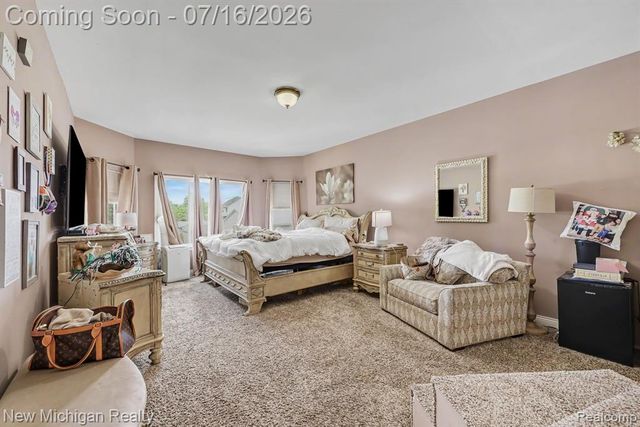3812 Finch Drive, Troy, MI 48084
