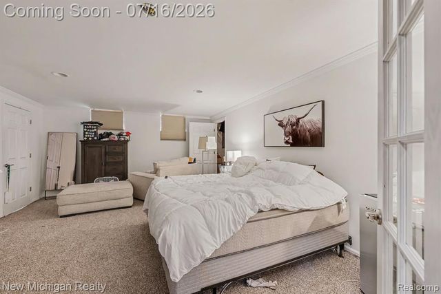 3812 Finch Drive, Troy, MI 48084