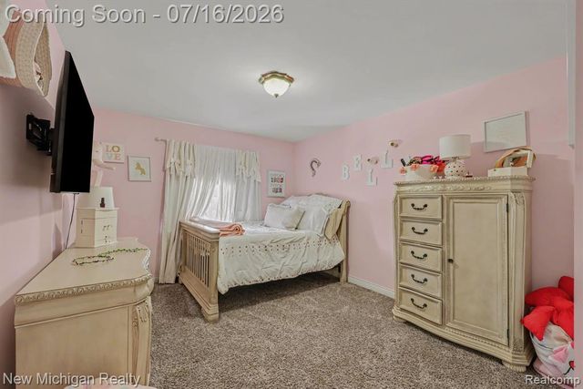 3812 Finch Drive, Troy, MI 48084