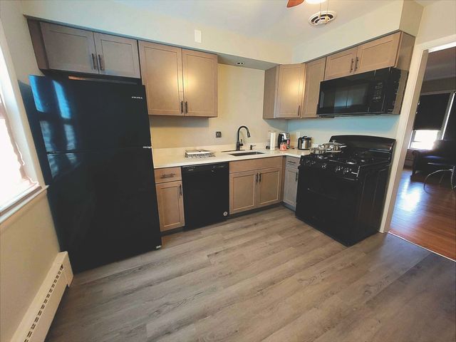 2446 N 78th Court 2R, Elmwood Park, IL 60707