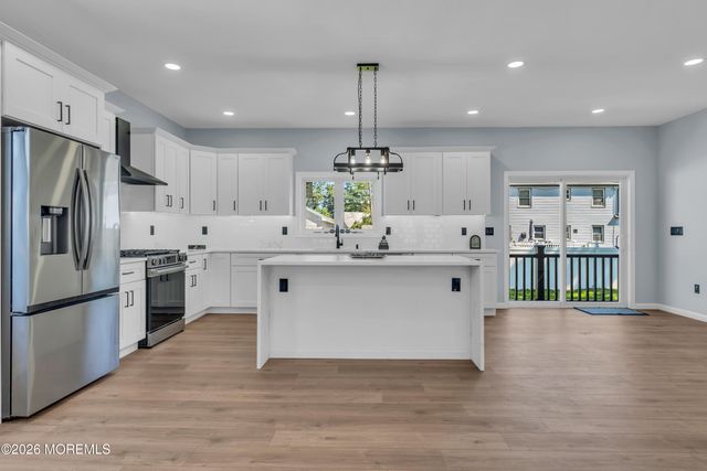 77 Elm Street, Spotswood, NJ 08884