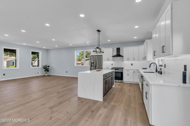 77 Elm Street, Spotswood, NJ 08884