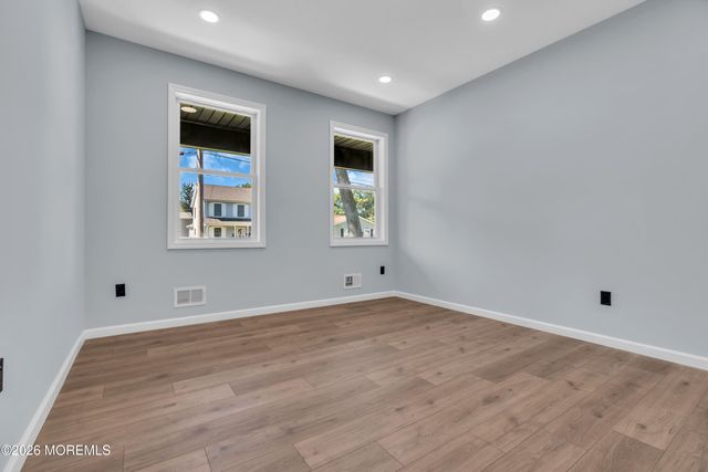 77 Elm Street, Spotswood, NJ 08884