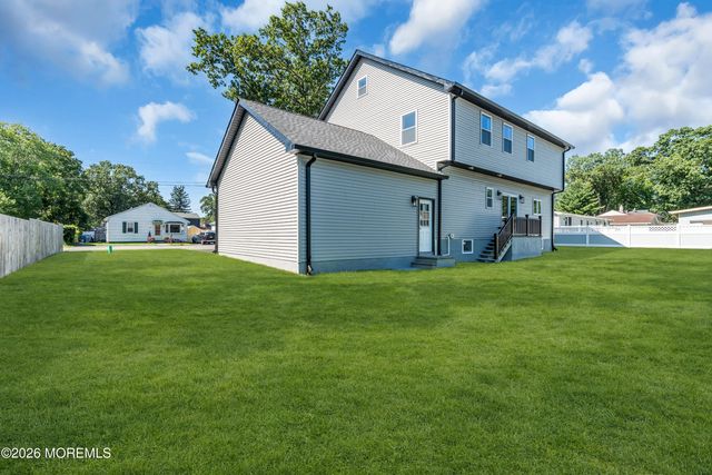 77 Elm Street, Spotswood, NJ 08884