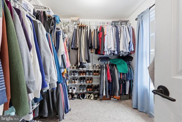 1821 FOX RUN TER, Warrington, PA 18976