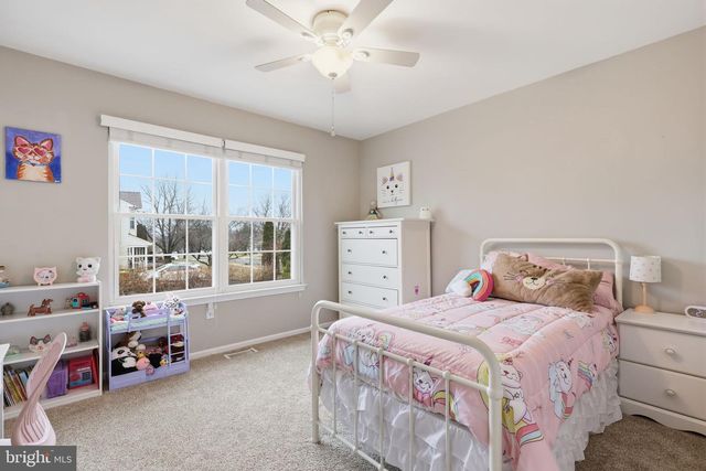 1821 FOX RUN TER, Warrington, PA 18976