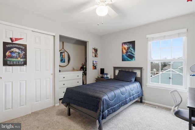 1821 FOX RUN TER, Warrington, PA 18976